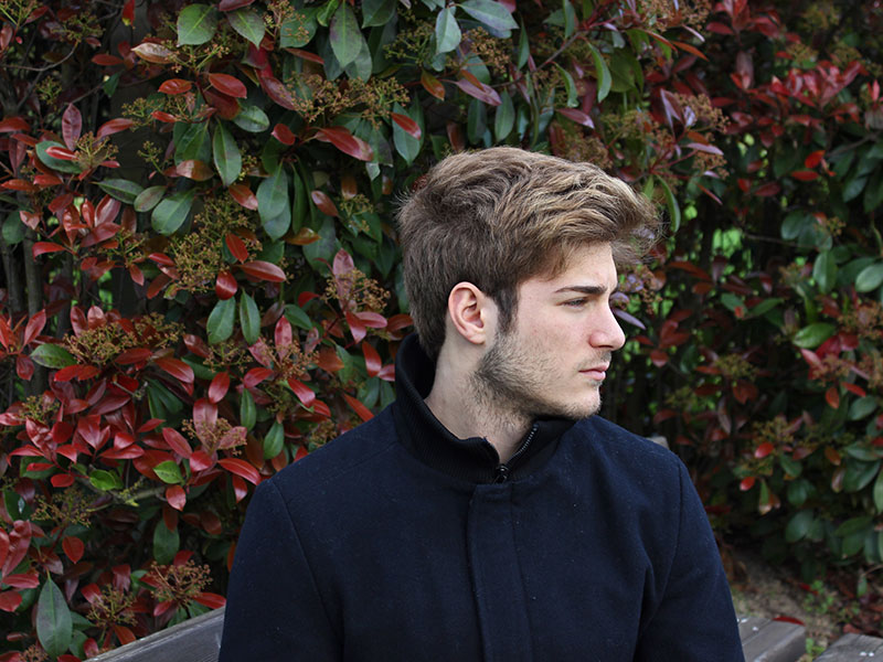 A distant, weird boyfriend acting.